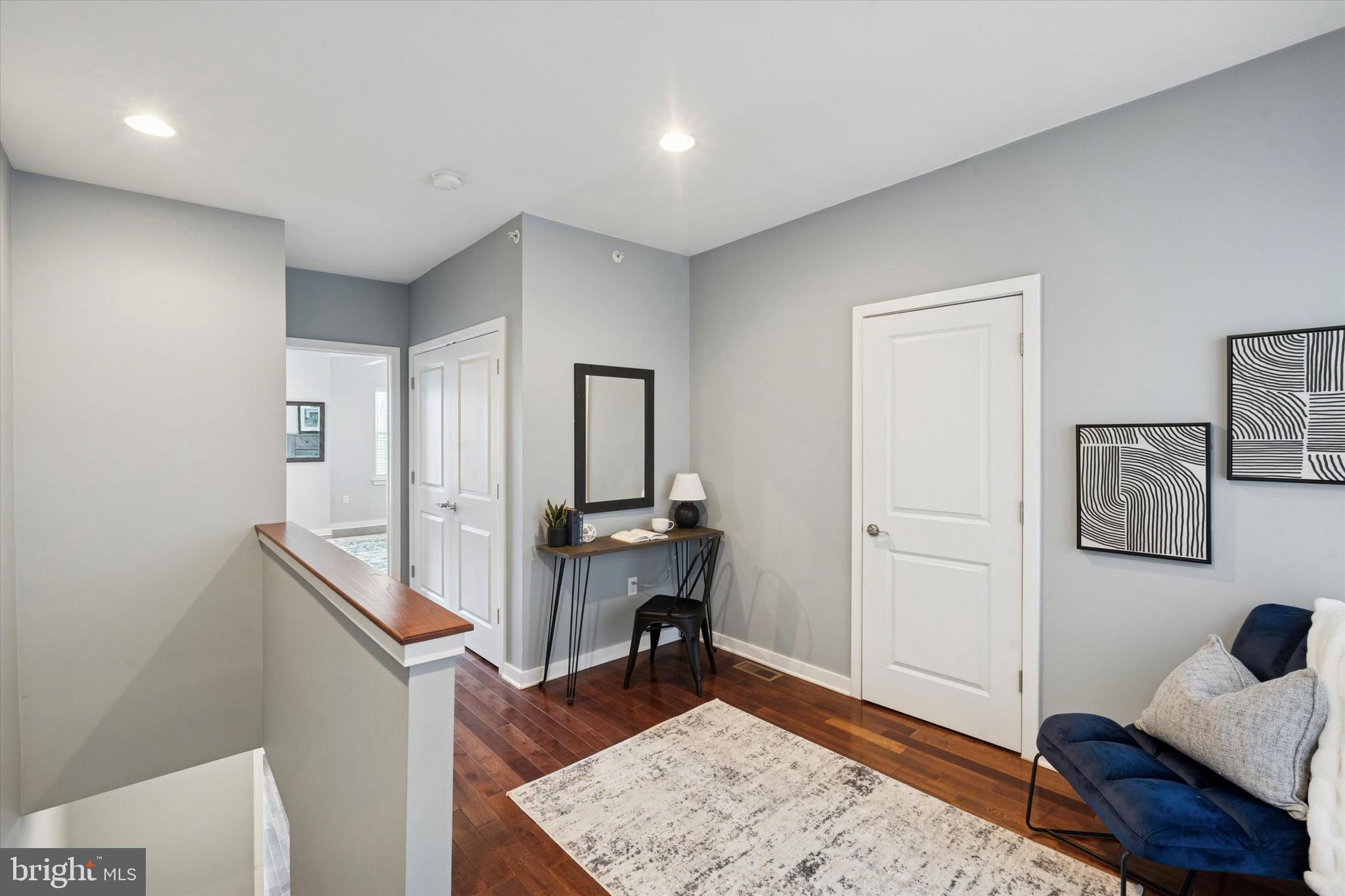 1305 South 2nd Street Philadelphia, PA 19147 - Photo 15 of 30 a room with furniture and wooden floor