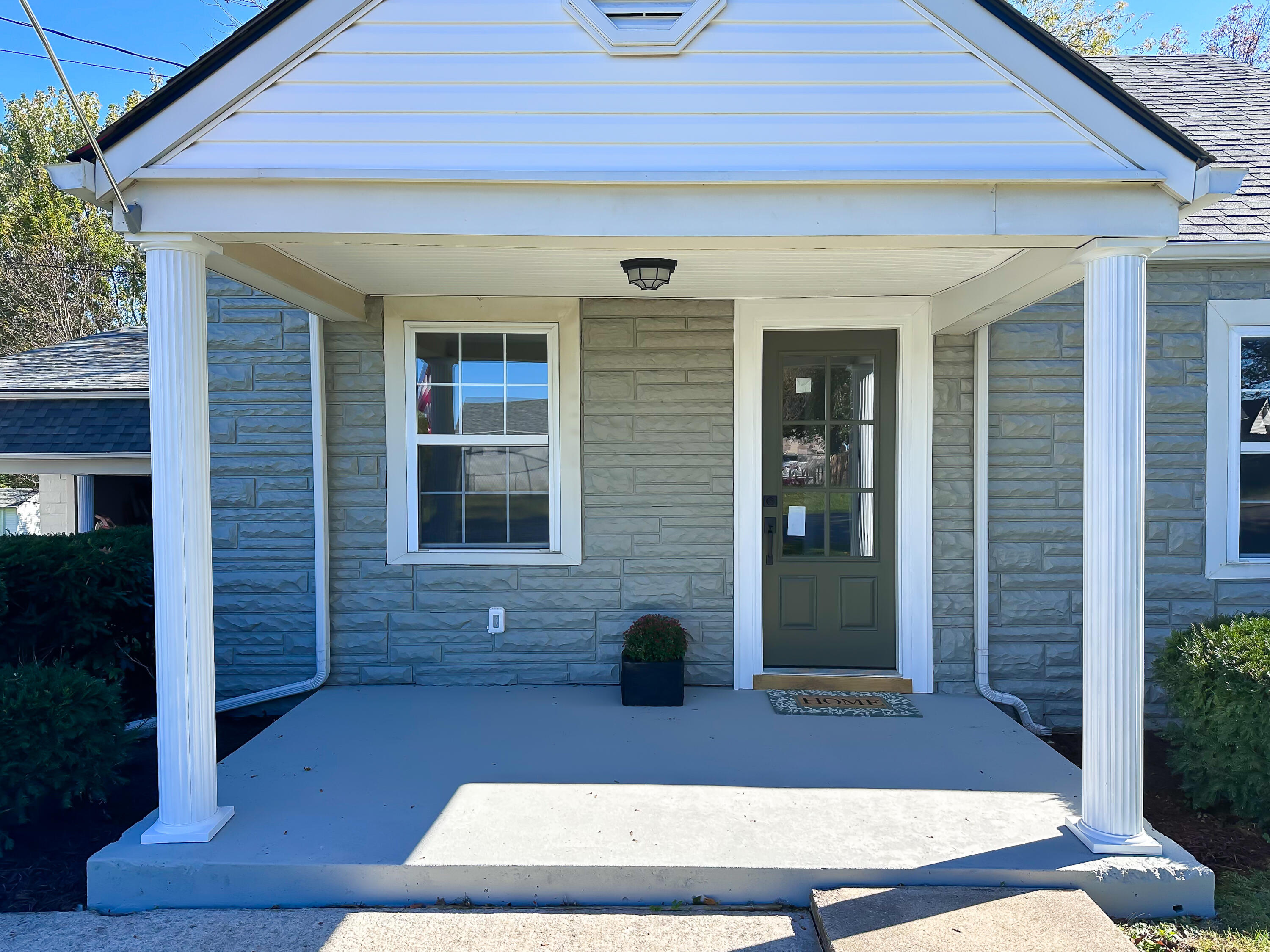 245 Ecton Road Winchester, KY 40391 - Photo 2 of 18 01