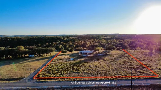$350,000 | 1134 Buffalo Crk Drive, Evant, TX 76525