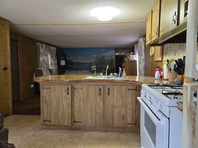 $74,900 | 23 Liscomb Circle, Unit 24, Gilford, NH 03249