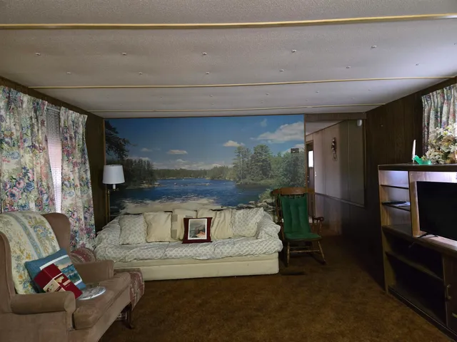 $74,900 | 23 Liscomb Circle, Unit 24, Gilford, NH 03249