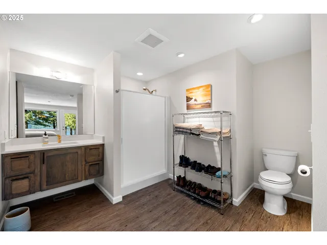 $1,295,000 | 37333 Northeast Reed Road, Corbett, OR 97019