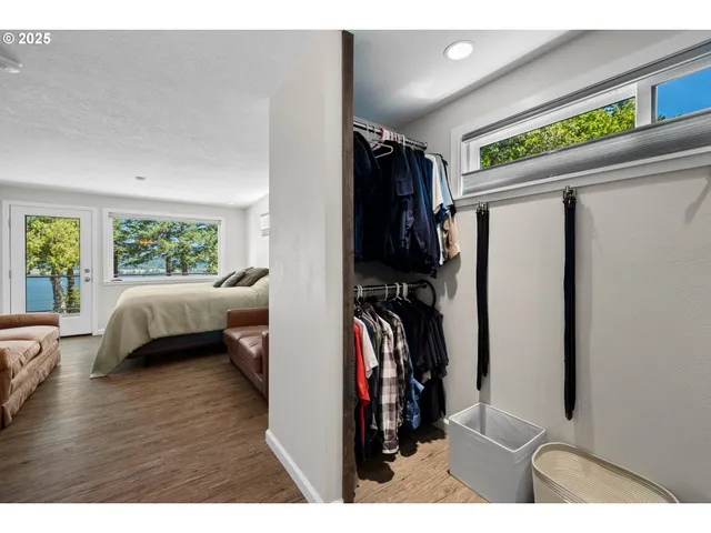 $1,295,000 | 37333 Northeast Reed Road, Corbett, OR 97019