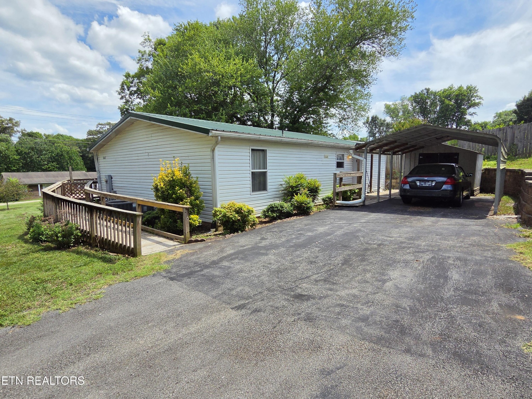 2262 Mentor Road Louisville, TN 37777 - Photo 12 of 40 Gallery Image 12