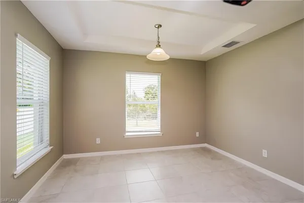 $2,080 | 52 Olive Avenue South, Lehigh Acres, FL 33976