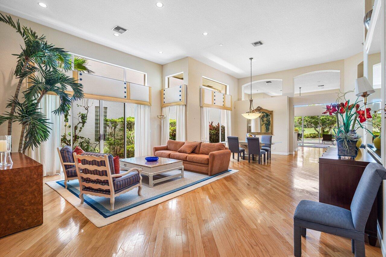 5806 Northwest 25th Terrace Boca Raton, FL 33496 - Photo 5 of 29 006-5806Northwest25thTerrace-BocaRaton-F