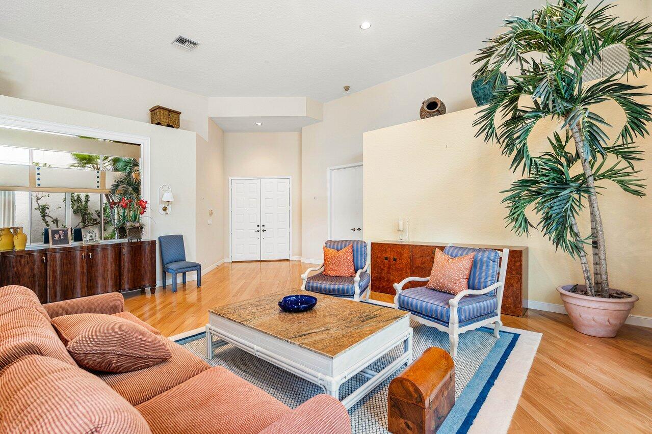 5806 Northwest 25th Terrace Boca Raton, FL 33496 - Photo 8 of 29 009-5806Northwest25thTerrace-BocaRaton-F