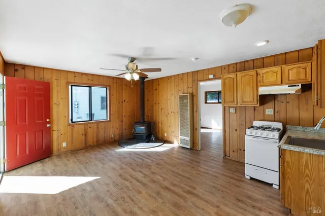 $4,100,000 | 24675 Birch Street, Willits, CA 95490