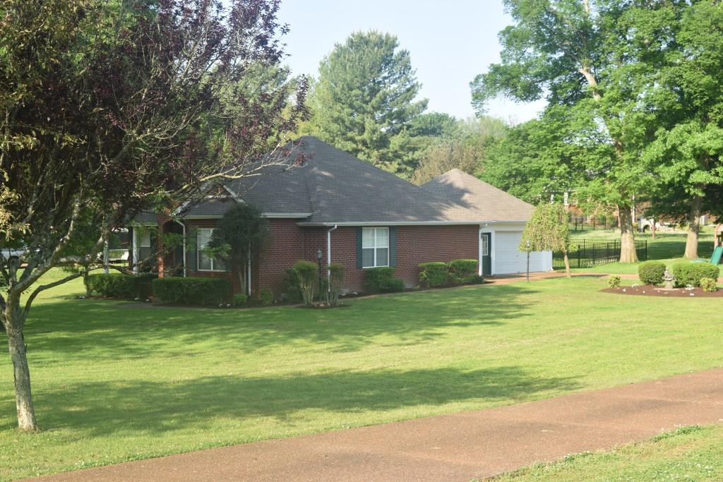 2542 Steeplechase Road Gallatin, TN 37066 - Photo 3 of 25 Gallery Image 3