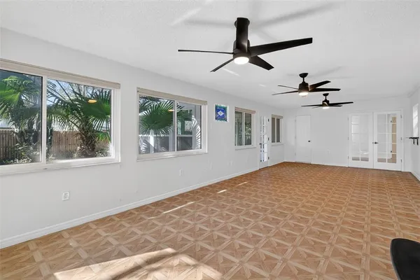 $375,000 | 3450 Laurel Drive, Mount Dora, FL 32757