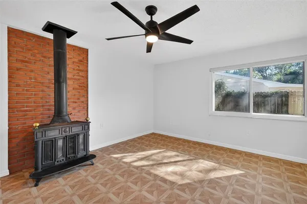 $375,000 | 3450 Laurel Drive, Mount Dora, FL 32757