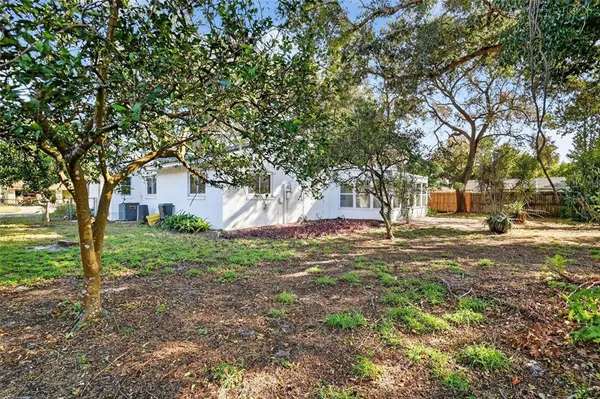 $375,000 | 3450 Laurel Drive, Mount Dora, FL 32757