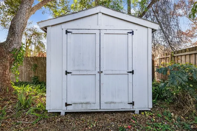 $375,000 | 3450 Laurel Drive, Mount Dora, FL 32757