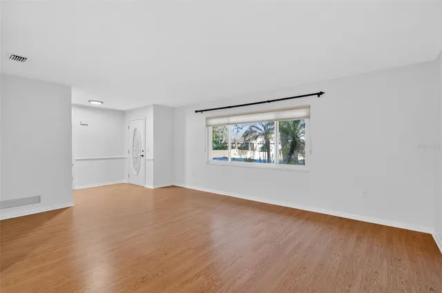 $375,000 | 3450 Laurel Drive, Mount Dora, FL 32757