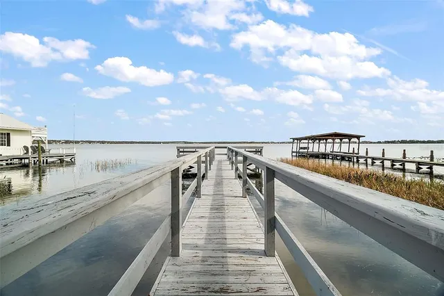 $375,000 | 3450 Laurel Drive, Mount Dora, FL 32757