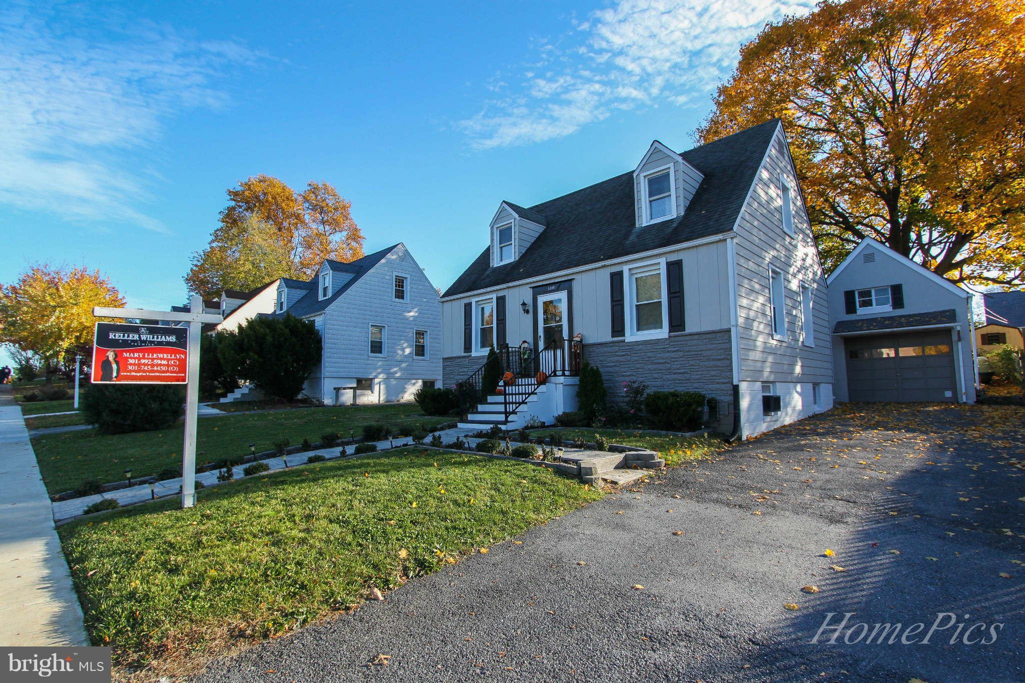 1049 Columbia Road Hagerstown, MD 21742 - Photo 2 of 30 Exterior (Front)