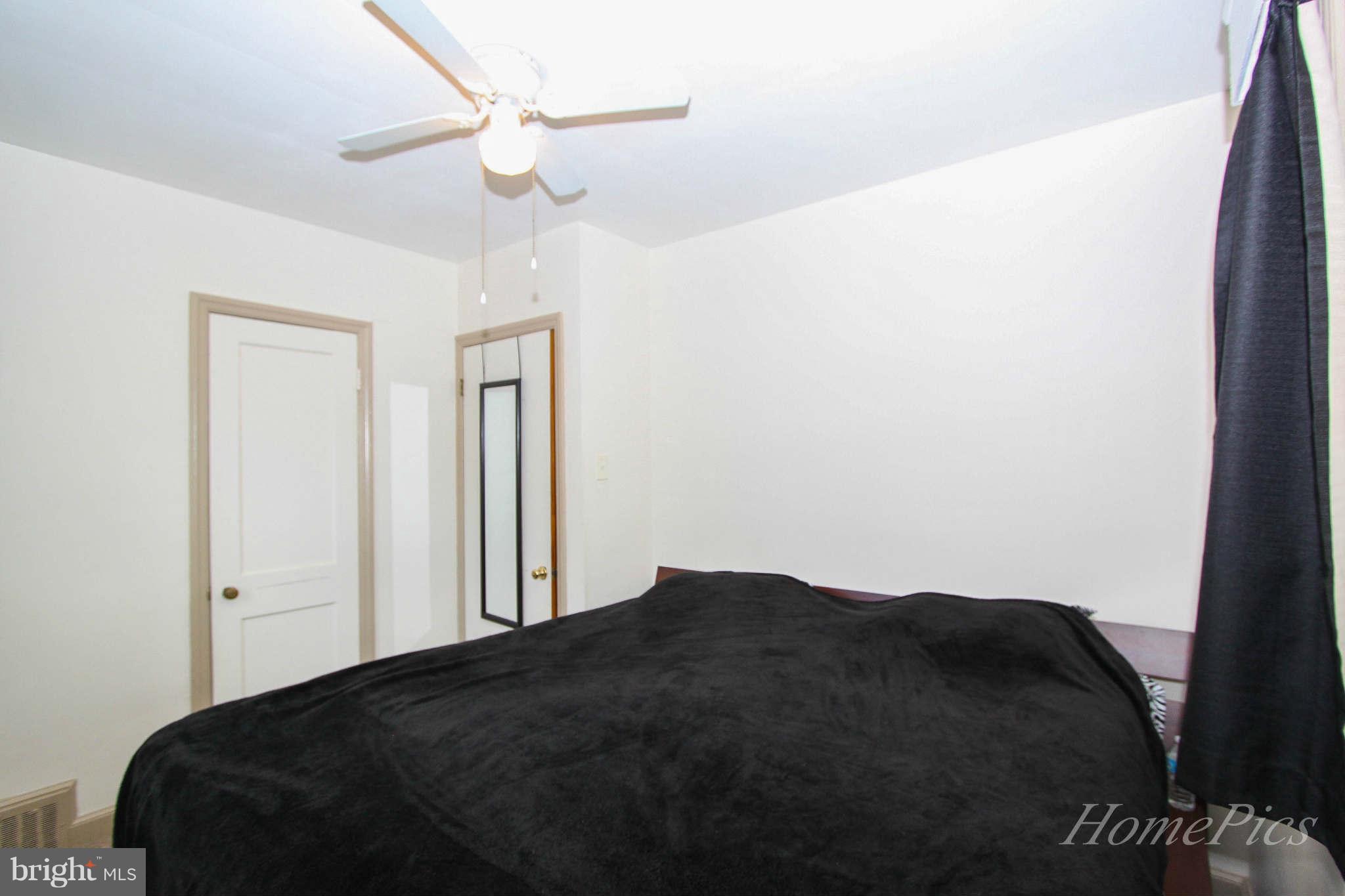 1049 Columbia Road Hagerstown, MD 21742 - Photo 21 of 30 Bedroom