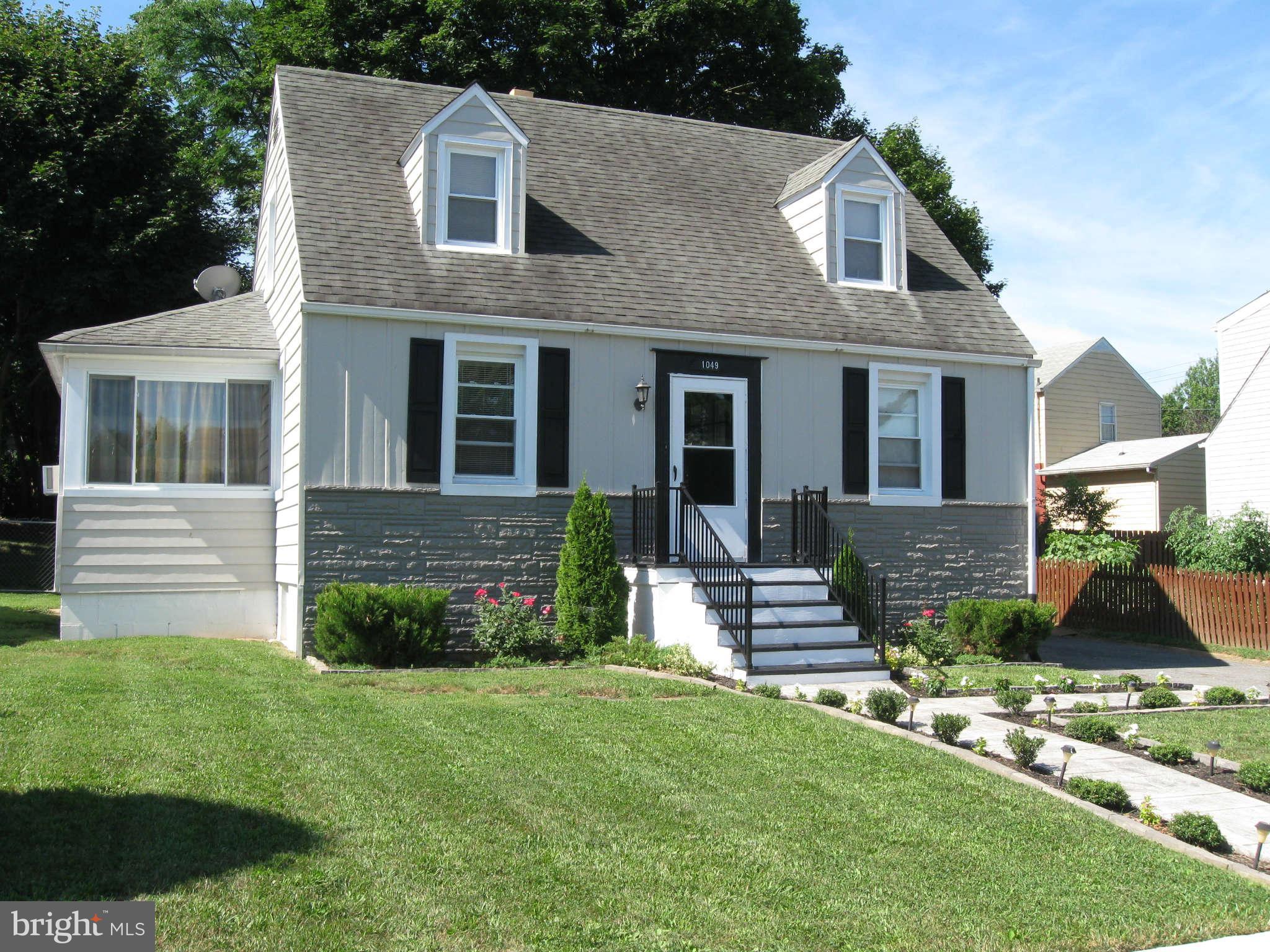 1049 Columbia Road Hagerstown, MD 21742 - Photo 5 of 30 Exterior Front