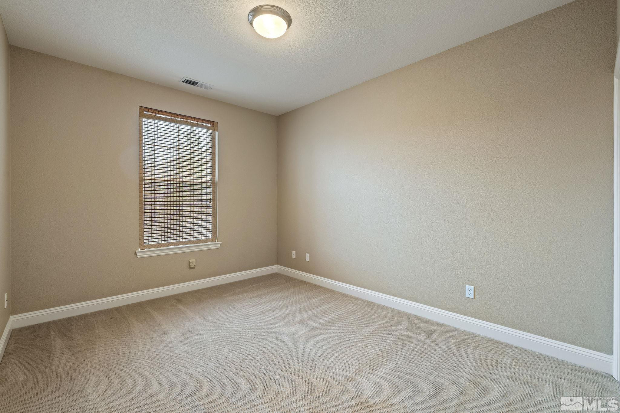 610 Aberdeen Court Reno, NV 89521 - Photo 34 of 40 Photo 34