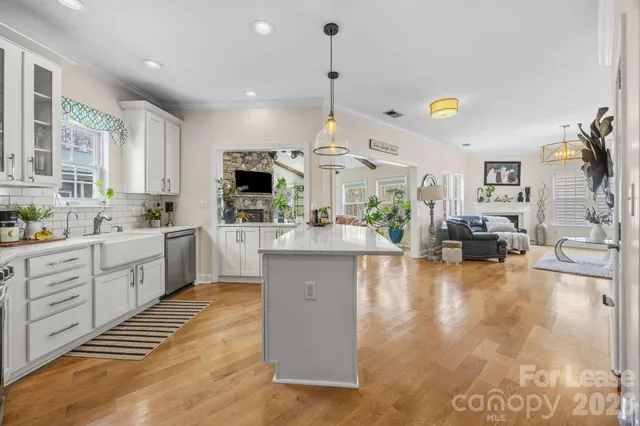 $2,800 | 17622 Cambridge Grove Drive, Huntersville, NC 28078