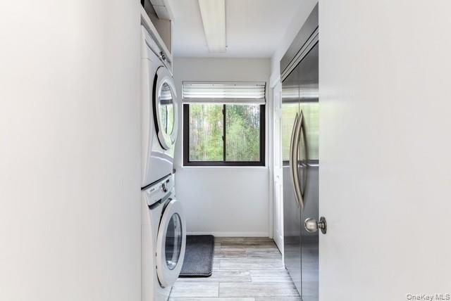 294 Wilmot Road Ocean Beach, NY 11770 - Photo 26 of 38 a view of bathroom