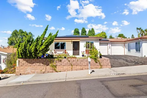 $595,000 | 3560 Santa Maria Street, Oceanside, CA 92056