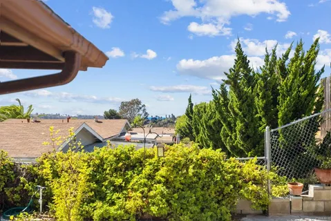 $595,000 | 3560 Santa Maria Street, Oceanside, CA 92056