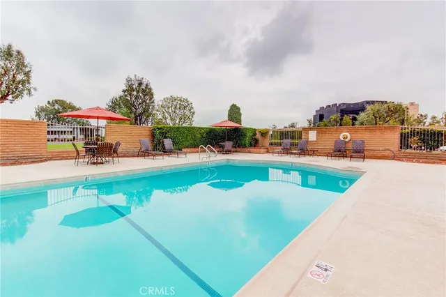 $319,000 | 1919 West Coronet Avenue, Unit 79, Anaheim, CA 92801