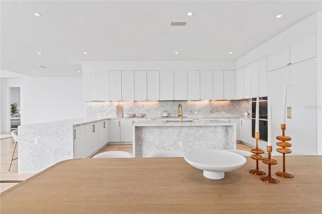 $6,499,000 | 3101 Bayshore Boulevard, Unit 2501, Tampa, FL 33629