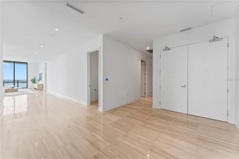 $6,499,000 | 2912 Bayshore Boulevard, Unit 2501, Tampa, FL 33629