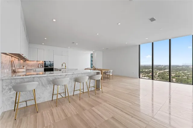 $6,499,000 | 3101 Bayshore Boulevard, Unit 2501, Tampa, FL 33629