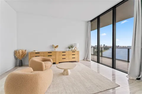 $6,499,000 | 2912 Bayshore Boulevard, Unit 2501, Tampa, FL 33629