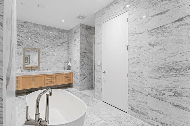 $6,499,000 | 3101 Bayshore Boulevard, Unit 2501, Tampa, FL 33629