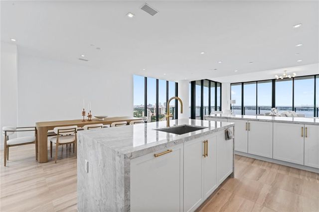 $6,499,000 | 3101 Bayshore Boulevard, Unit 2501, Tampa, FL 33629