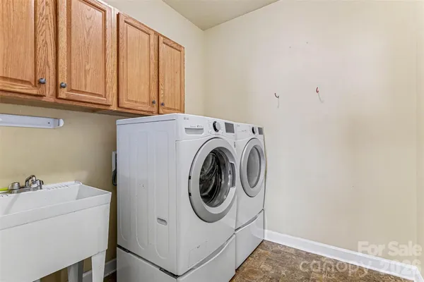 $475,000 | 1392 Bottle Brush Lane, Harrisburg, NC 28075