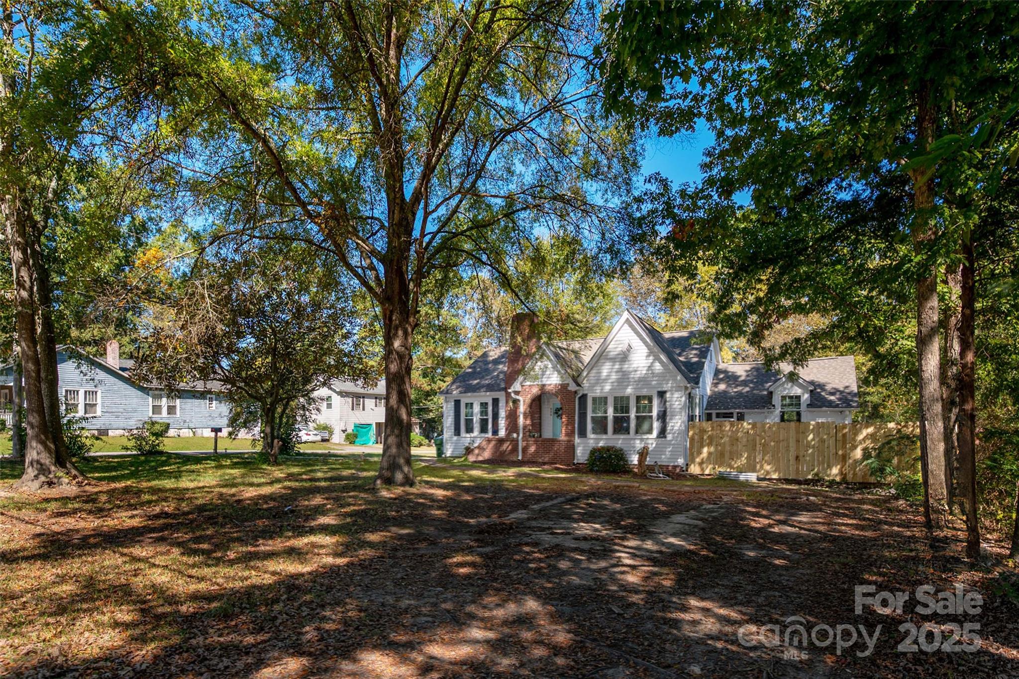 900 Chesterfield Avenue Lancaster, SC 29720 - Photo 2 of 37 a view of house with yard