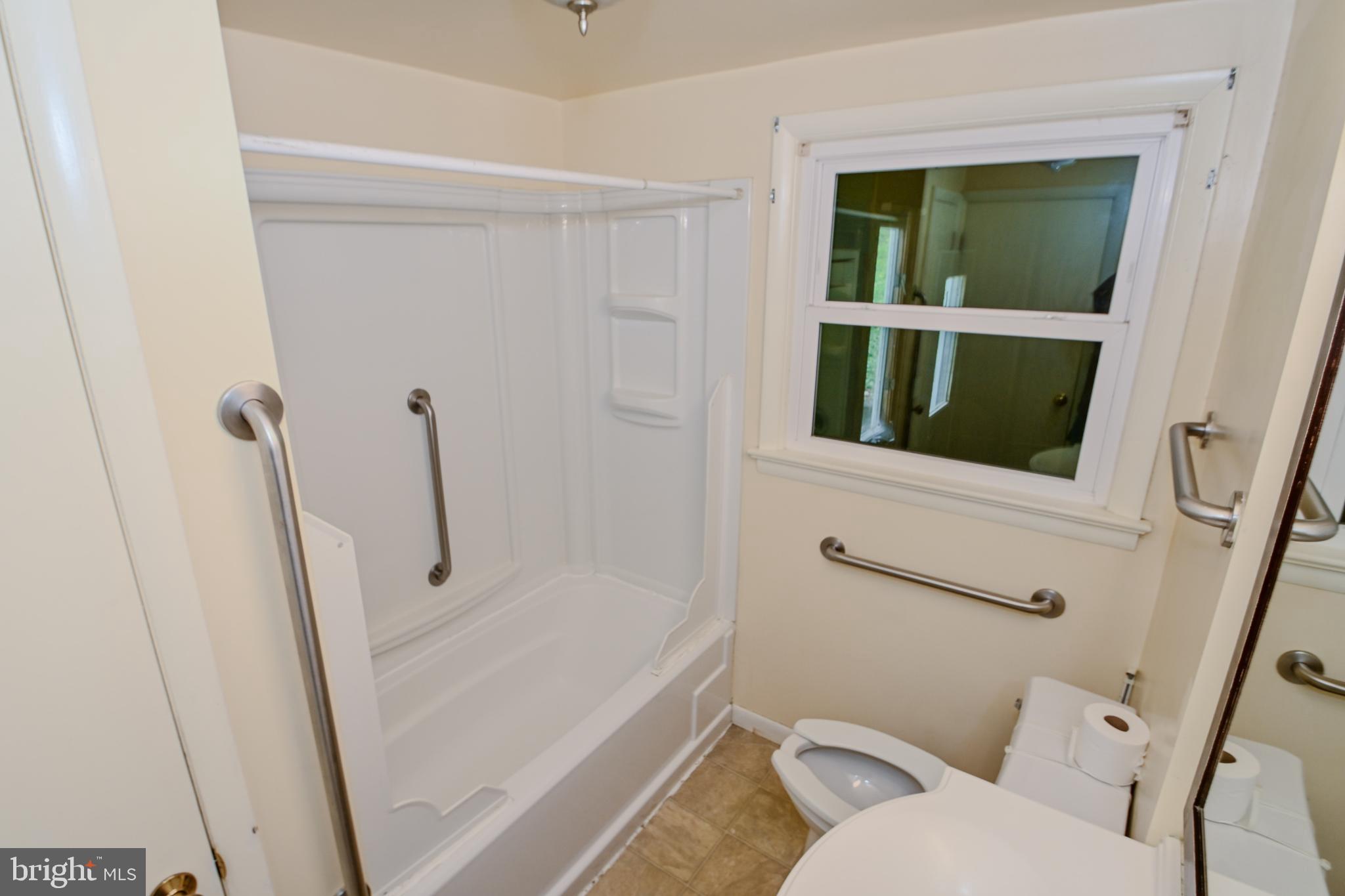 495 Pinehurst Road York, PA 17402 - Photo 28 of 45 Gallery Image 28