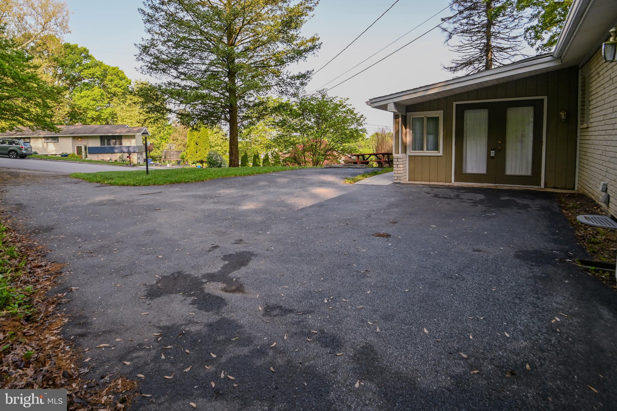 495 Pinehurst Road York, PA 17402 - Photo 35 of 45 Gallery Image 35