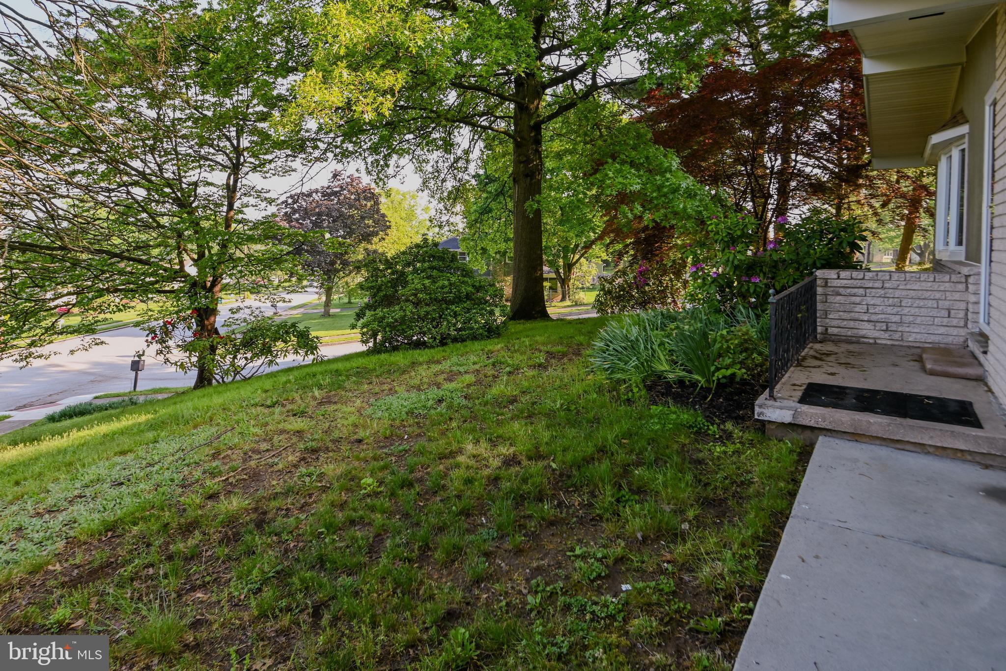 495 Pinehurst Road York, PA 17402 - Photo 5 of 45 Gallery Image 5