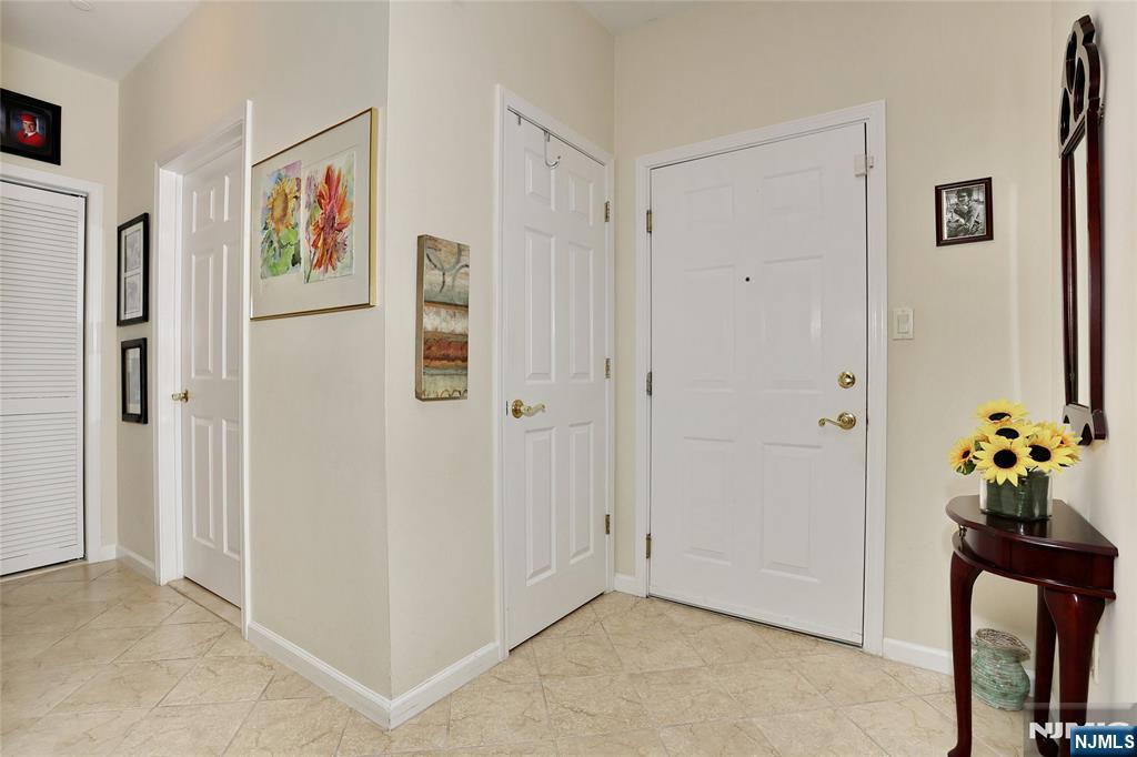80 Ridgewood Road, Unit 117 Washington Township, NJ 07676 - Photo 5 of 46 Gallery Image 5