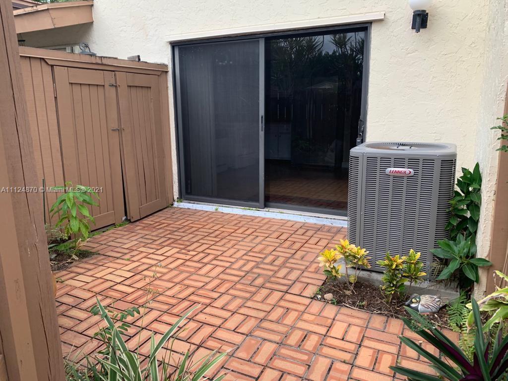11545 Southwest 109th Road, Unit 25X Miami, FL 33176 - Photo 13 of 15 Gallery Image 13
