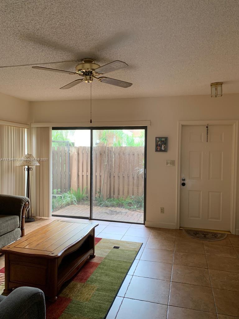 11545 Southwest 109th Road, Unit 25X Miami, FL 33176 - Photo 6 of 15 Gallery Image 6