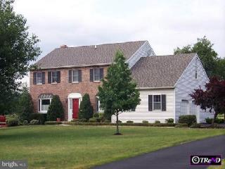 112 Ridgeview Lane Doylestown, PA 18901 - Photo 1 of 1