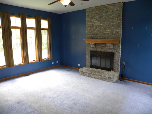 S185 Rowe Road Elburn, IL 60119 - Photo 10 of 25