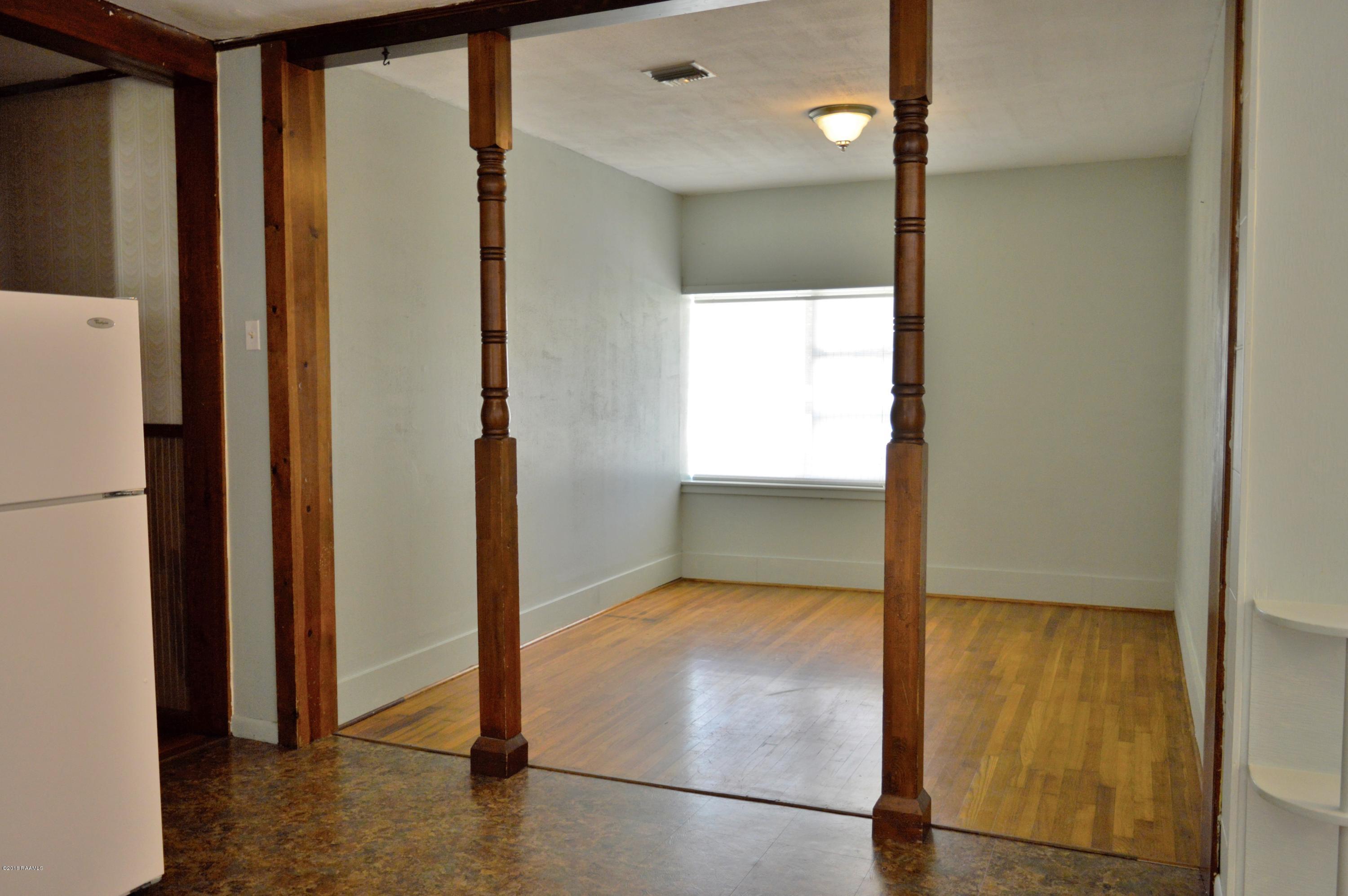 609 West Gloria Switch Road Lafayette, LA 70507 - Photo 9 of 37 Gallery Image 9