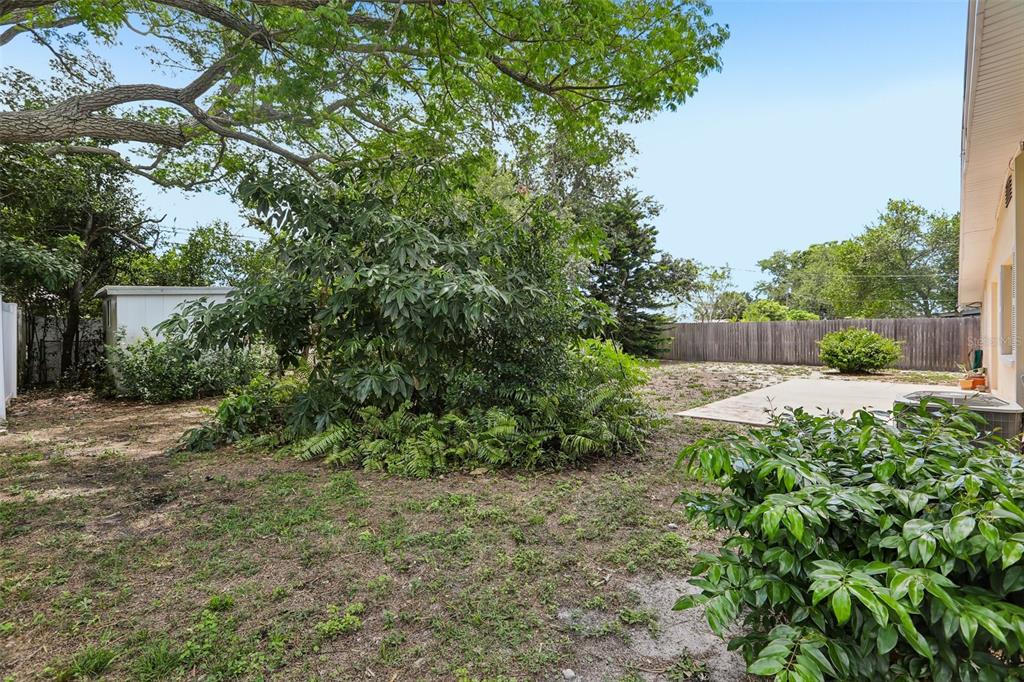 1856 Southview Road Largo, FL 33770 - Photo 19 of 27