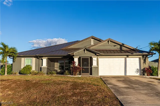 $2,700 | 3073 Northwest 4th Avenue, Cape Coral, FL 33993