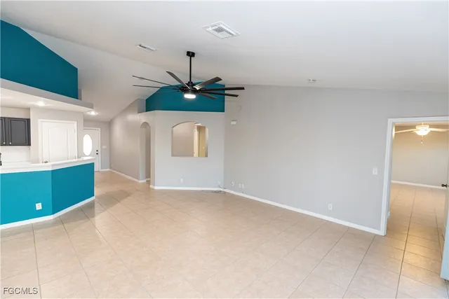 $2,700 | 3073 Northwest 4th Avenue, Cape Coral, FL 33993