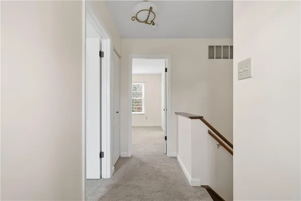 $250,000 | 1406 Lexington Drive, Lawrence, PA 15055