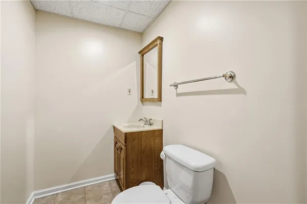 $250,000 | 1406 Lexington Drive, Lawrence, PA 15055
